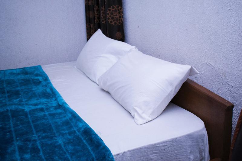 Day By Day Hotel Lagos Exterior foto